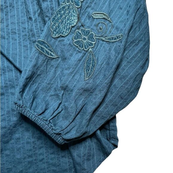 J. Jill Velvet Embellished Split Neckline Top Dark Teal Size Medium - Picture 4 of 8